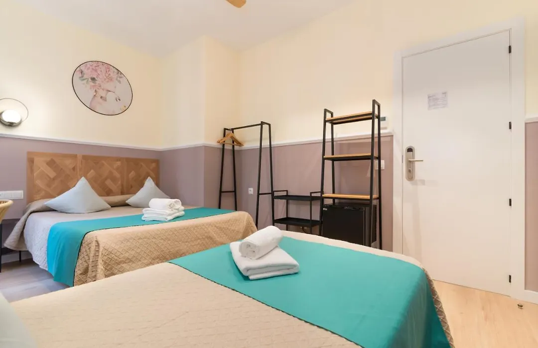 Hostal Evocare Madrid-1