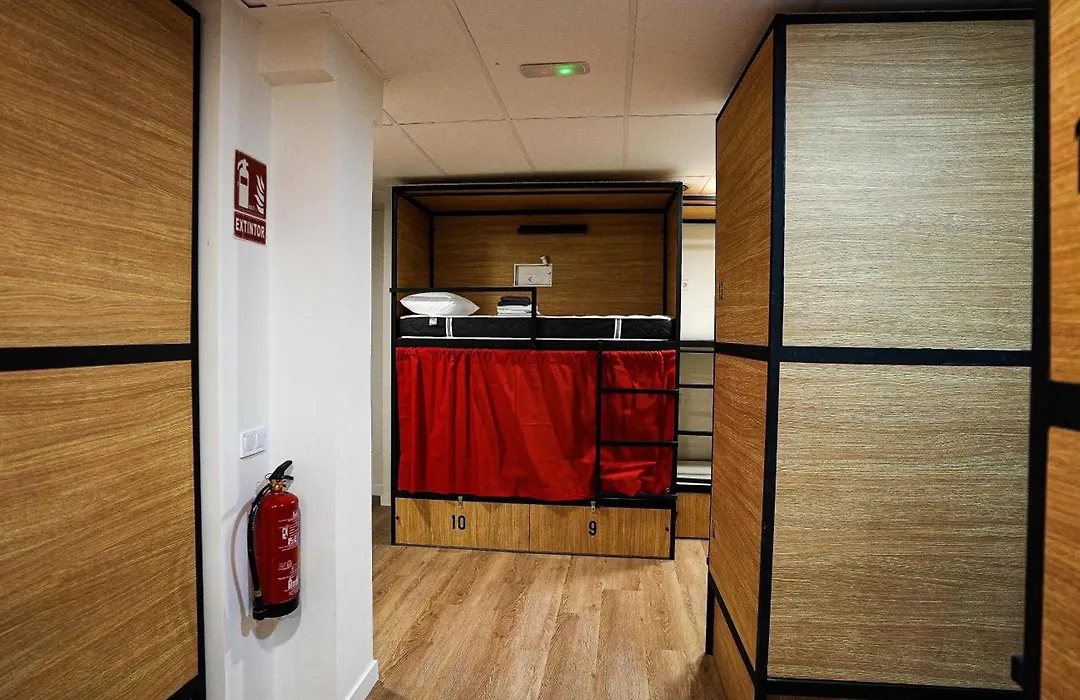 Fit Hostel Madrid-1