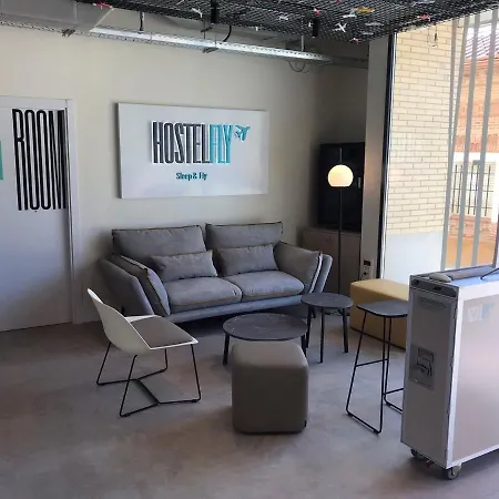 Hostelfly Madrid Airport-3