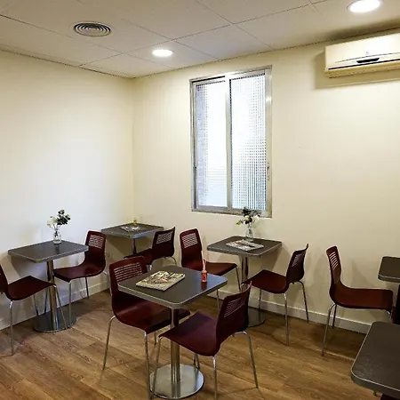 Fit Hostel Madrid-2