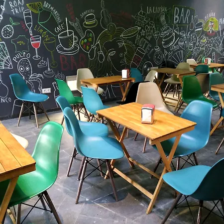 Motion Chueca Hostel-3