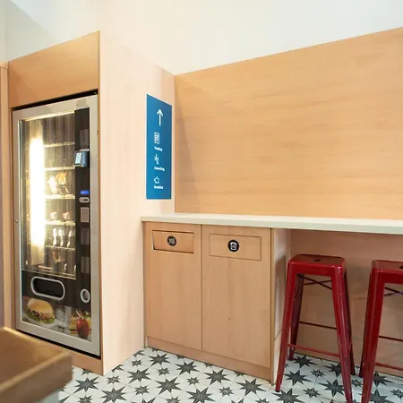 Adventure Hostel Madrid-2