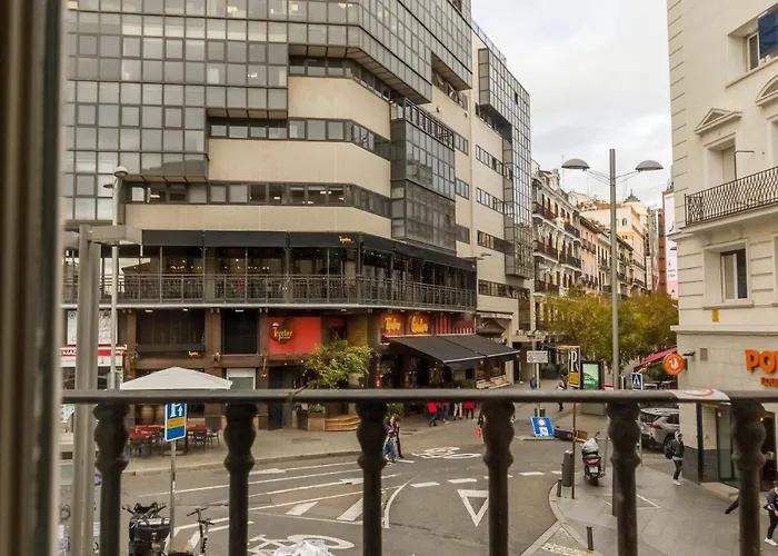Albergue Santo - Coworking - Coliving - Madrid